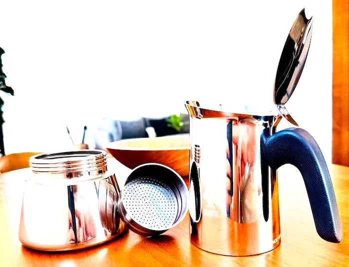 Bialetti - New Venus Induction, Stovetop Coffee Maker, Suitable for all Types of Hobs, Stainless Steel, 6 Cups (7.9 Oz), Silver, Parts shown